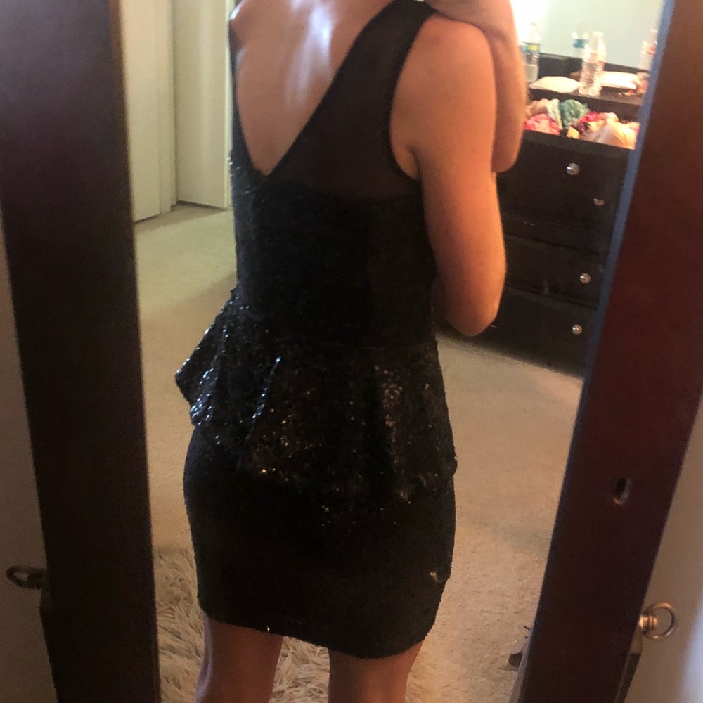 BLACK SEQUIN DRESS - Picture 4 of 4